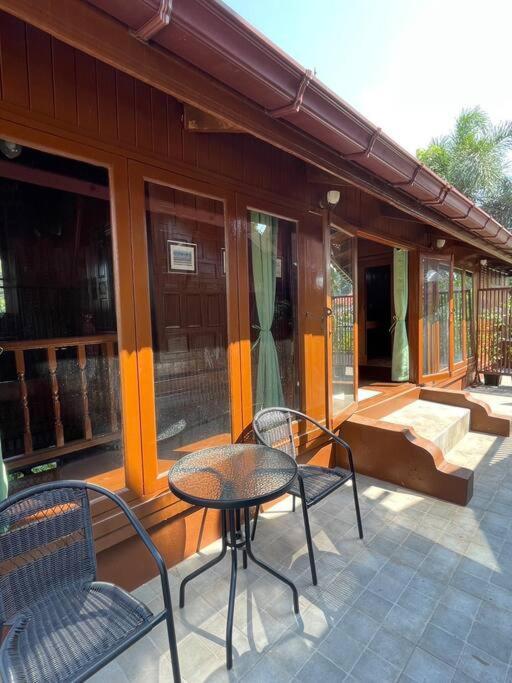 Ban Pairoj By Siam Modern Guesthouse Nai Yang Beach Exterior foto